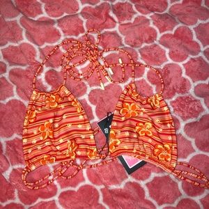 NWT Blackbough Swim Bikini Top